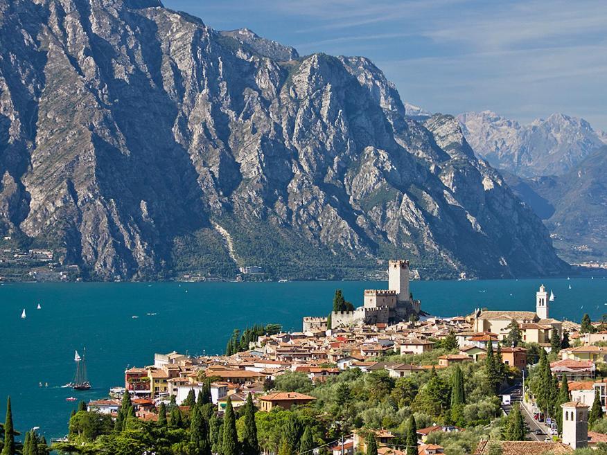 Appartamento Violetta Malcesine Bagian luar foto